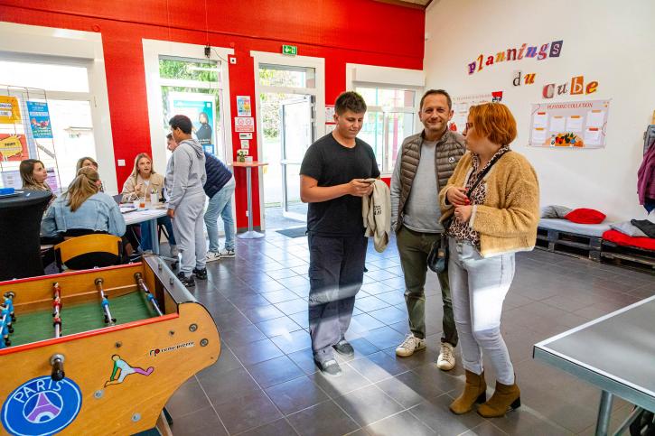 Le centre ados "Le Cube"